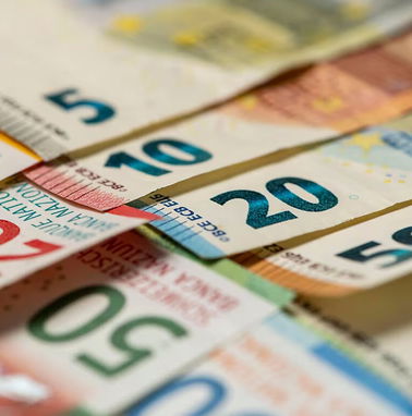 Compro Francos Suizos y Euros, incluyendo monedas y billetes viejos o rotos - Img 71759360