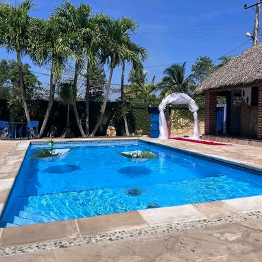 ☀️ Vive un día especial en nuestro Pasadías en Boyeros. Podrás celebrar 🎂 cumpleaños, bodas y fiestas familiares - Img 117285421