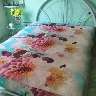 Cama camera con colchón+ 1 mesita+ comodita - Img 124117909