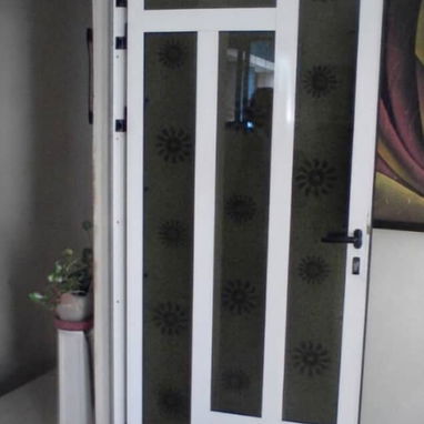 Carpintería de Aluminio en puertas ,ventanas , gaveteros y más al mejor precio - Img 126708905