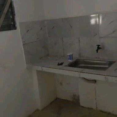 Se vende casa ubicada en Guanabacoa , en 3500 usd pero me puedo ajustar - 2/8