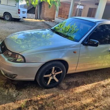 En venta Daewoo cielo hecho Nexia 2014 - 5/6