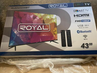 Televisor de 43 pulgadas Royal smart tv Bluetooth Wifi y más nuevo en caja con garantía y domicilio incluido no dude en - Img main-image
