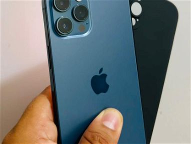 iPhone 12 Pro Max venta o cambio x iPhone menor - Img main-image