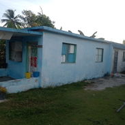 Se vende una propiedad con un departamento con 50metros d largo y 10 d ancho - Img 57188190