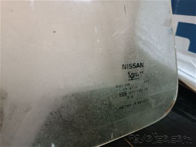 Parabrisas de Nissan b11 - Img 66769704