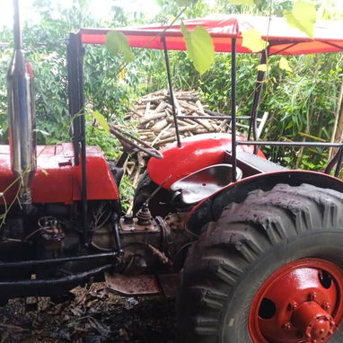 Tractor - 3/6