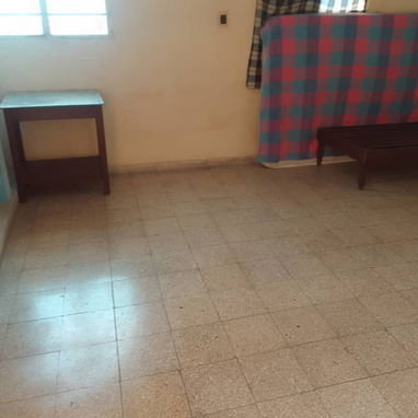 CASA POR LA CIUDAD DEPORTIVA - 4/10
