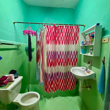 GG-168 | ¡ESPECTACULAR CASA INDEPENDIENTE DE 3 CUARTOS CON GARAJE Y PATIO EN PÁRRAGA! - 4/10