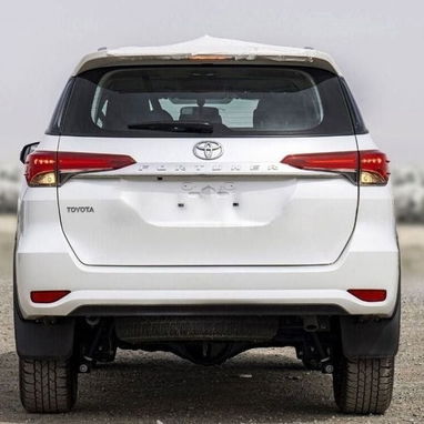 Toyota Fortuner EXR FORTUNER 2.4L DIESEL 2025 - 5/6