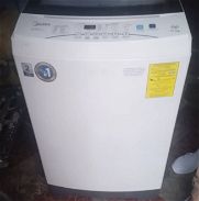 Lavadora automática Midea de 17kg nueva 52762751 - Img 45772320