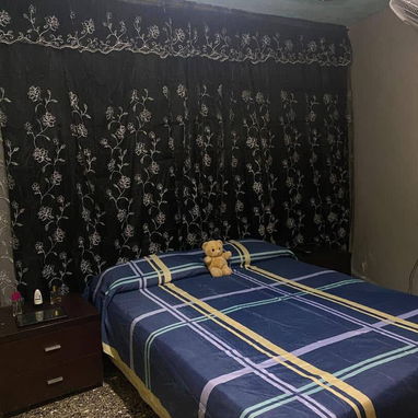 🏡 ¡SE VENDE APARTAMENTO EN HABANA VIEJA(JESUS MARIA) PUERTA DE CALLE CON TODO DENTRO! ❄️🛋️ 🔵🔵🔵 - 6/7
