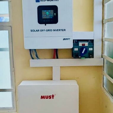 Montaje e instalación.  Soluciones energéticas diseñadas para tu hogar o negocio. Evaluación · Asesoría · Presupuesto · - 4/4