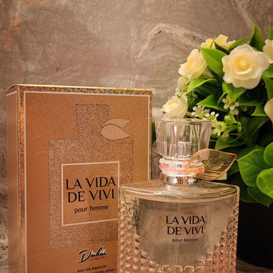 Perfumes de mujer y hombre - 8/10