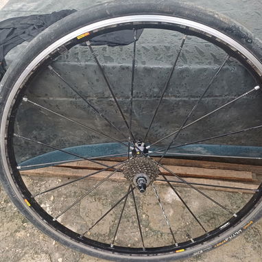 Llantas mavic de rayos de carbón en muy buen estado - 2/5
