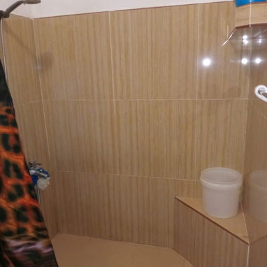 REBAJADA CASA INDEPENDIENTE CORRE 2 CUARTO 15000 ULTIMO PRECIO - Img 124950736