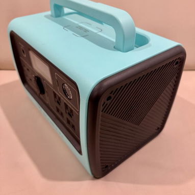BLUETTI EB70 + PANEL SOLAR BLUETTI 220W — 700 USD - 2/4