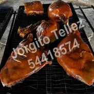 Cerdo asado, piernas asadas, cenas criollas comidas criollas comida a domicilio - Img 56743449