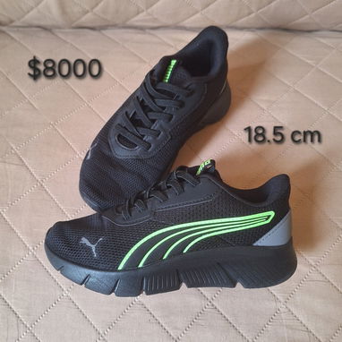 Zapatos y Pantalón para niños - Img 121092702
