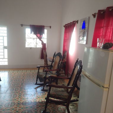 SE VENDE ESTA CASA LA CUAL ES COMPLETAMENTE INDEPENDIENTE EN 10 DE OCTUBRE - SANTO SUARES CON TODO ADENTRO - Img 123643490