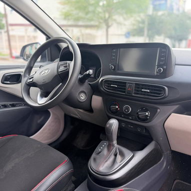 Hyundai Grand i10 GRIS – $70 USD/día - 3/3