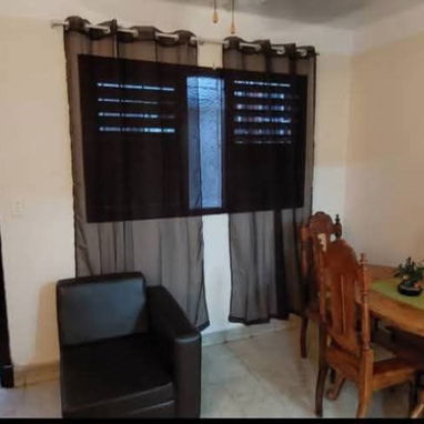 Se vende apartamento en 16000 usd a pocos metros de 41 y 42 playa, la cuadra muy tranquila y segura, apenas se oyen ruid - 10/10