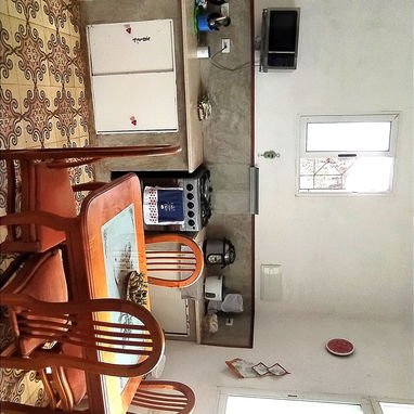 ajustable con dinero en mano - 4/9