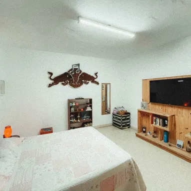 Venta de casa lineal en Goicuría 10/10 ( NH-4097) pago en euros - Img 107193012