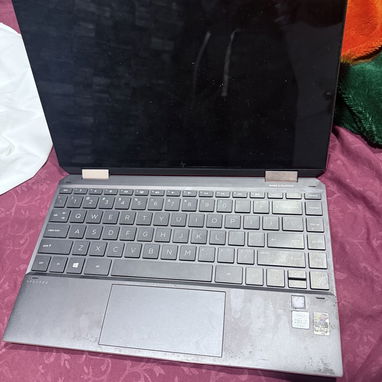 Buena laptop hp spectre x360 - Img 124017660