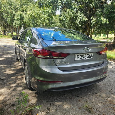 Hyundai - 2/8