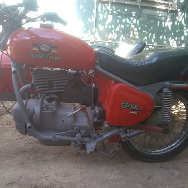 Se vende Moto Simson 250cc 4 tiempo - Img 118300597