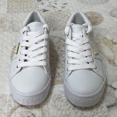 Zapatos blancos Guess Originales #37 - Img 96375293