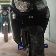 Se vende esta moto haciendo 2100 usd 130km para mi tranquilidad hace más batería nueva 72x45 las fotos hablan por si sol - Img 56538366