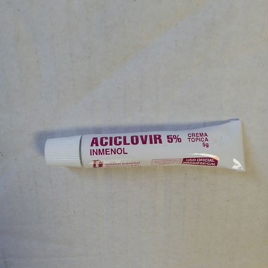 HIDROCORTISONA -KETOCONAZOL-CLOTRIMAZOL - Img 116482328