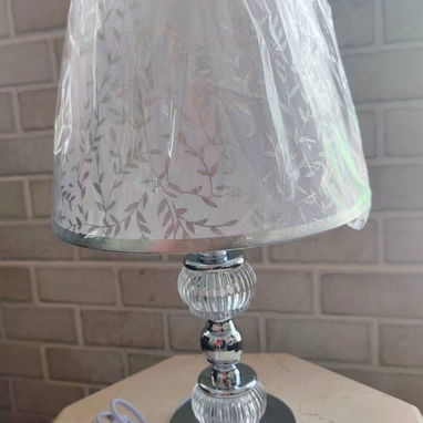 ✨ Lámparas de noche muy bellas. Alumbran abajo. Tienen dos pasos  Miden: 43cm  Precio : 15usd  56740324 - 2/2