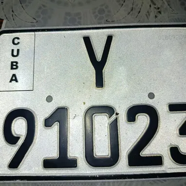 Se vende o se hace negocio x carro - Img 123317596
