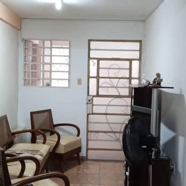 Venta de casa en La Habana, Arroyo Naranjo, a 3 cuadras de La Palma y la Calzada de 10 de Octubre - Img 126048934