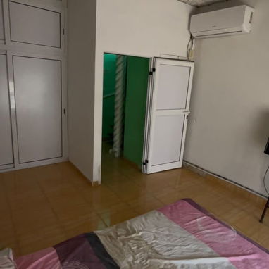 CENTRO HABANA CASITA DE 66M2 CON 2 CUARTOS Y AZOTEA LIBRE PRÓXIMO AL PARQUE TRILLO - 3/6