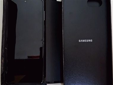 Samsung Zflip 5 - Img 64993528
