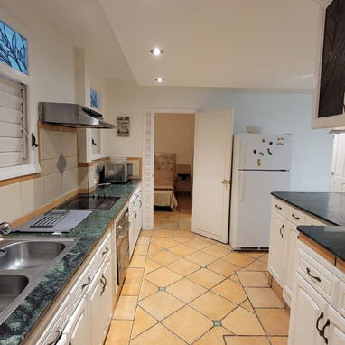 🏡 Casa de tres plantas con terraza y ranchón en Miramar – Ideal para grupos grandes REF 1436 - Img 104712674