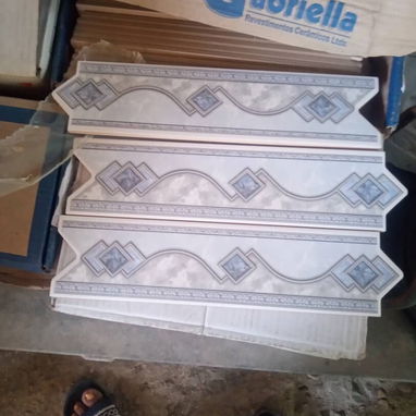 Cenefa de cocina y de bañó loza de piso y azulejos cintillo cemento gris cola y blanco purle teja 59576317 - Img 119068977