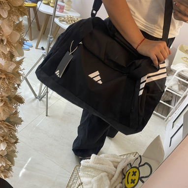 Bolso Adidas 100% original comprado en EEUU - 4/4