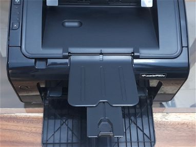 Impresora HP LaserJet Pro P1102w - Negra, toner y hojas. VEDADO. 1 mes GARANTIA - Img 64996306