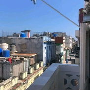Se vende apartamento ubicado en Centro Habana a solo una cuadra del Barrio Chino/ Manrique y Dragones - Img 57538371