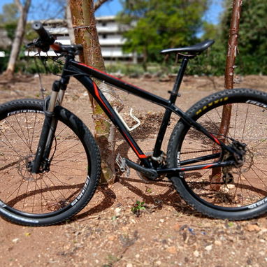 Vendo bicicleta MTB SPECIALIZED 29” llamar al 52410222 - Img 116094892