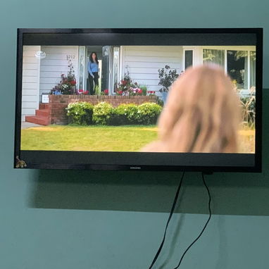 Televisor Samsung 32 pulgadas, cajita, antena y soporte. De uso en perfecto estado. 140 usd. Tel. 52703482 y 76985641 - 3/3