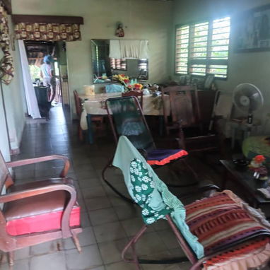 Venta de casa al lado de la forestal en mayari - 4/10
