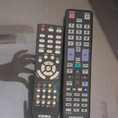 Vendo televisor Samsung 32 pulgadas de uso - Img 127859114