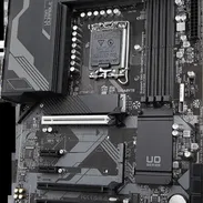 KIT 13 GEN Z790 I7 13700 16 GB DDR5 DISIPACION 120 MM RGB - Img 57352800