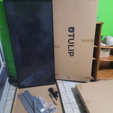 Kit de 2 paneles rígidos de 200W cada uno (400W en total) con sus soportes y 1 cable XT60 de 6m - Img 125765998